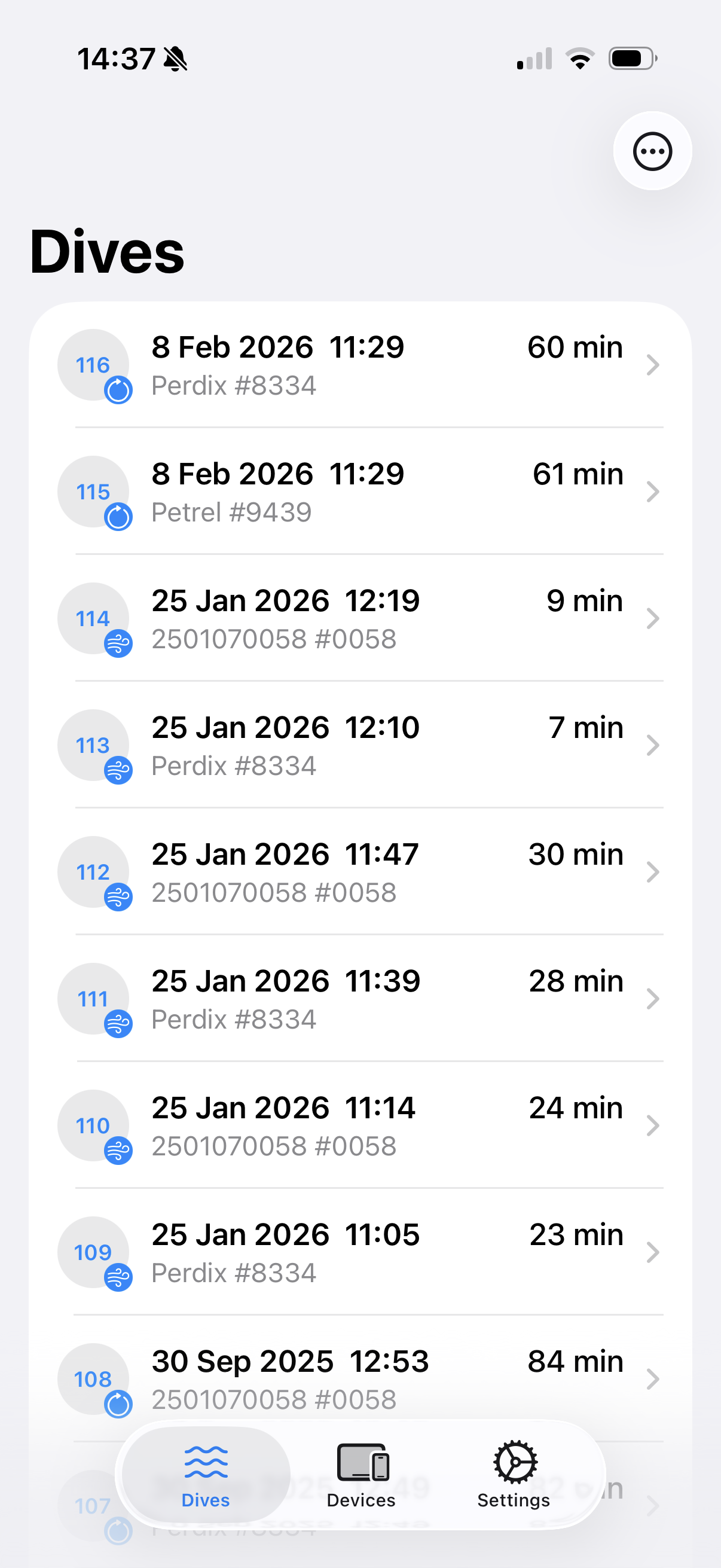 Dive Exporter showing a list of downloaded dives